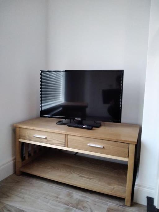 הוילה Townhouse Clifden: Located In The Heart Of Connemara מראה חיצוני תמונה